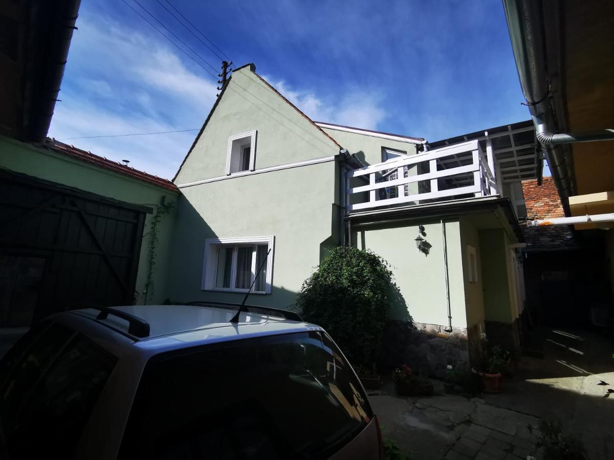 Grün Haus Studio Hermannstadt Exterior foto