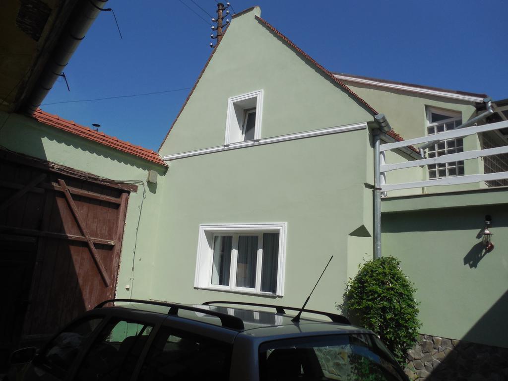 Grün Haus Studio Hermannstadt Exterior foto